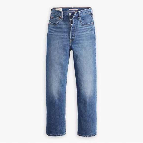 Levi’s Ribcage Straight Ankle Jeans - Picture 2 of 7